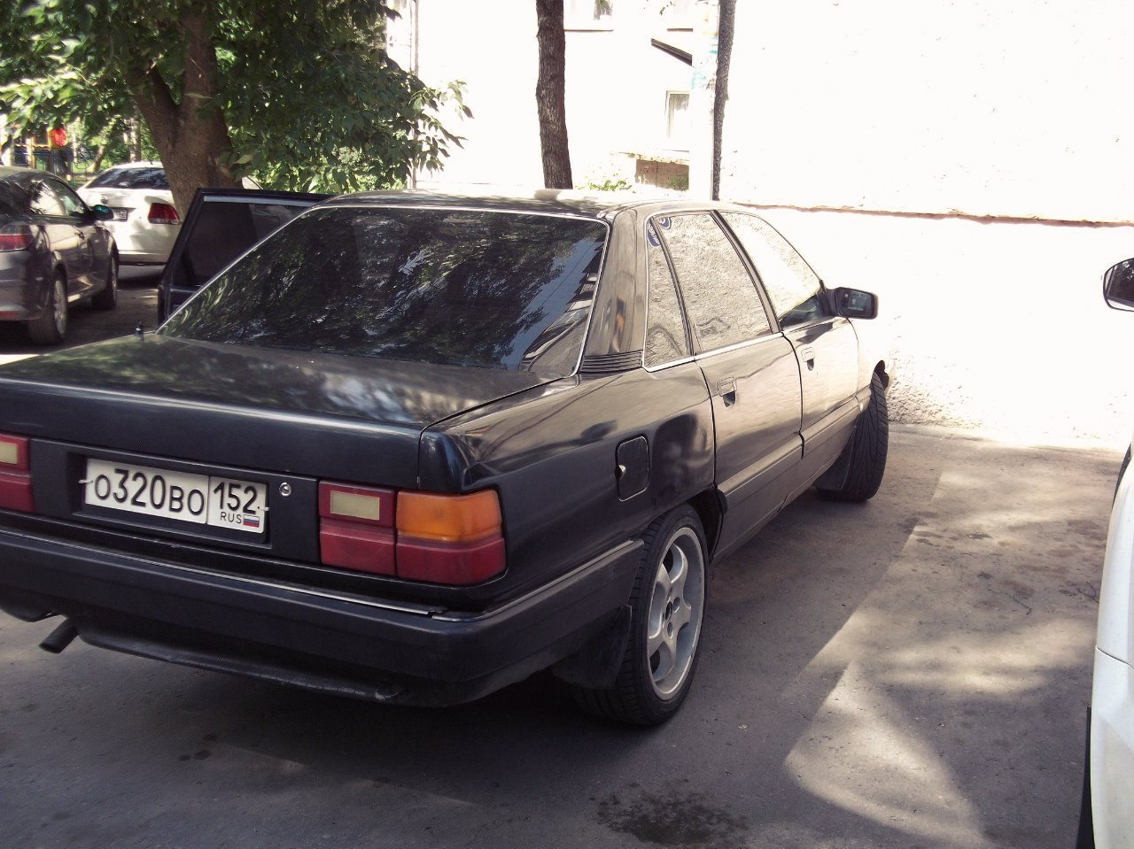 Кидает в колею. Это норма?) + Арки — Audi 100 (C3), 2 л, 1989 года | шины |  DRIVE2