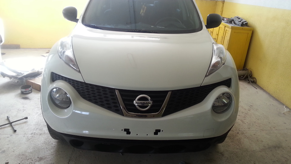 Nissan жук вытяжка после ДТП — DRIVE2