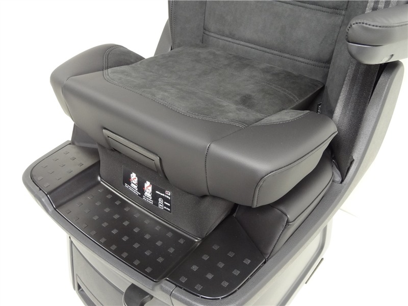 Сидения мультивен т6. Сиденья для фольксваген транспортер т5. Переднее сиденье фольксваген каравелла т 6. 1. Содения транстортет т 5.