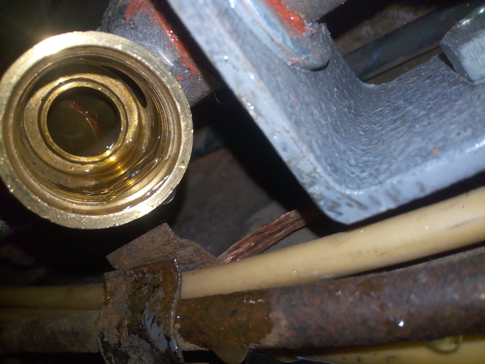 Фильтр подачи тосола в печки — УАЗ 3909, 2,5 л, 2001 года | своими ...