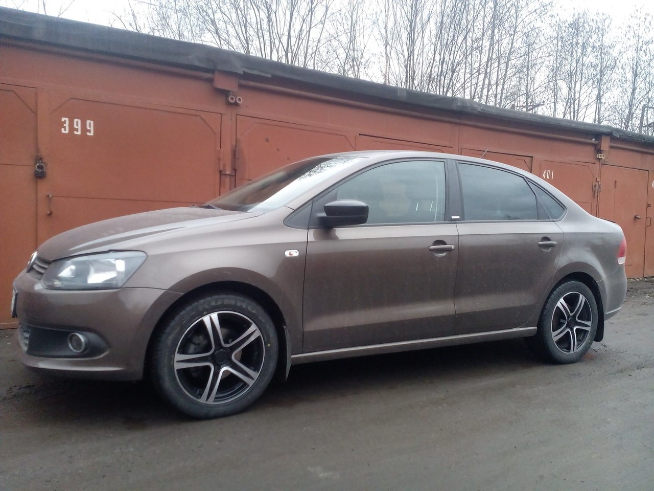 Volkswagen Polo 2014 диски