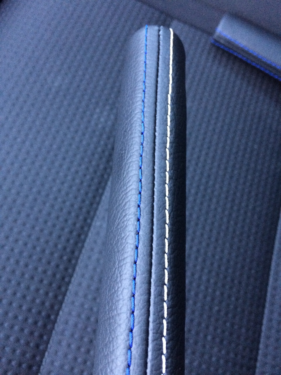 Фото в бортжурнале Volkswagen Touran (1G)