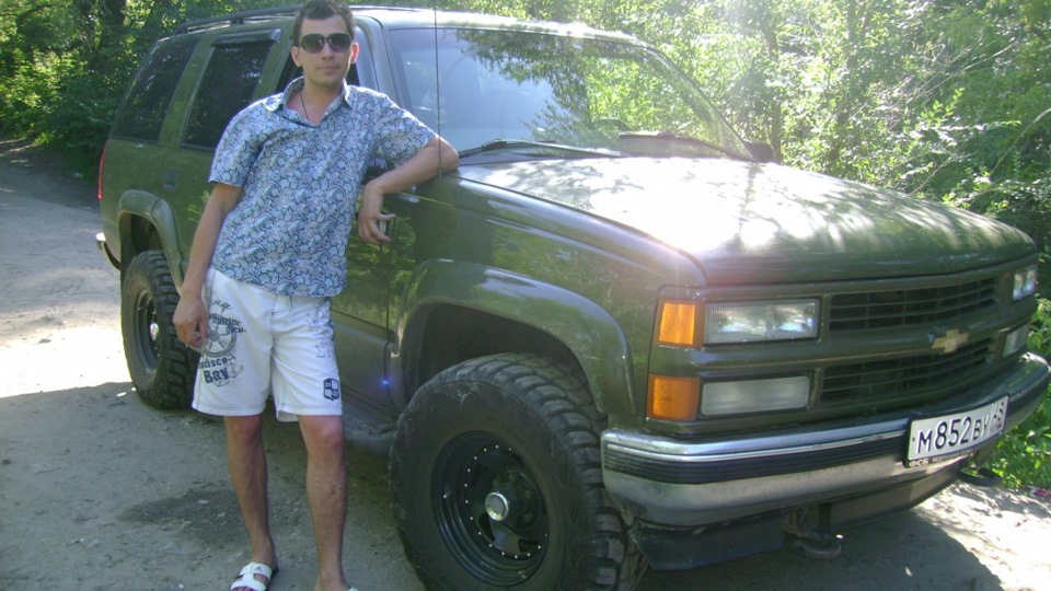 отвалился задний кардан) — Chevrolet Tahoe (GMT400), 5,7 л, 1997 года ...