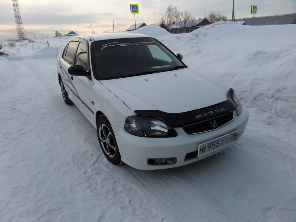 . — Honda Civic Ferio (6G)