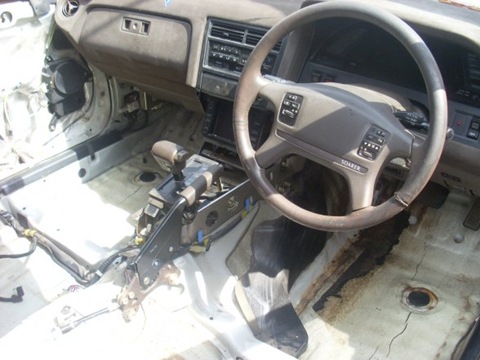 start - Toyota Soarer 30 L 1991