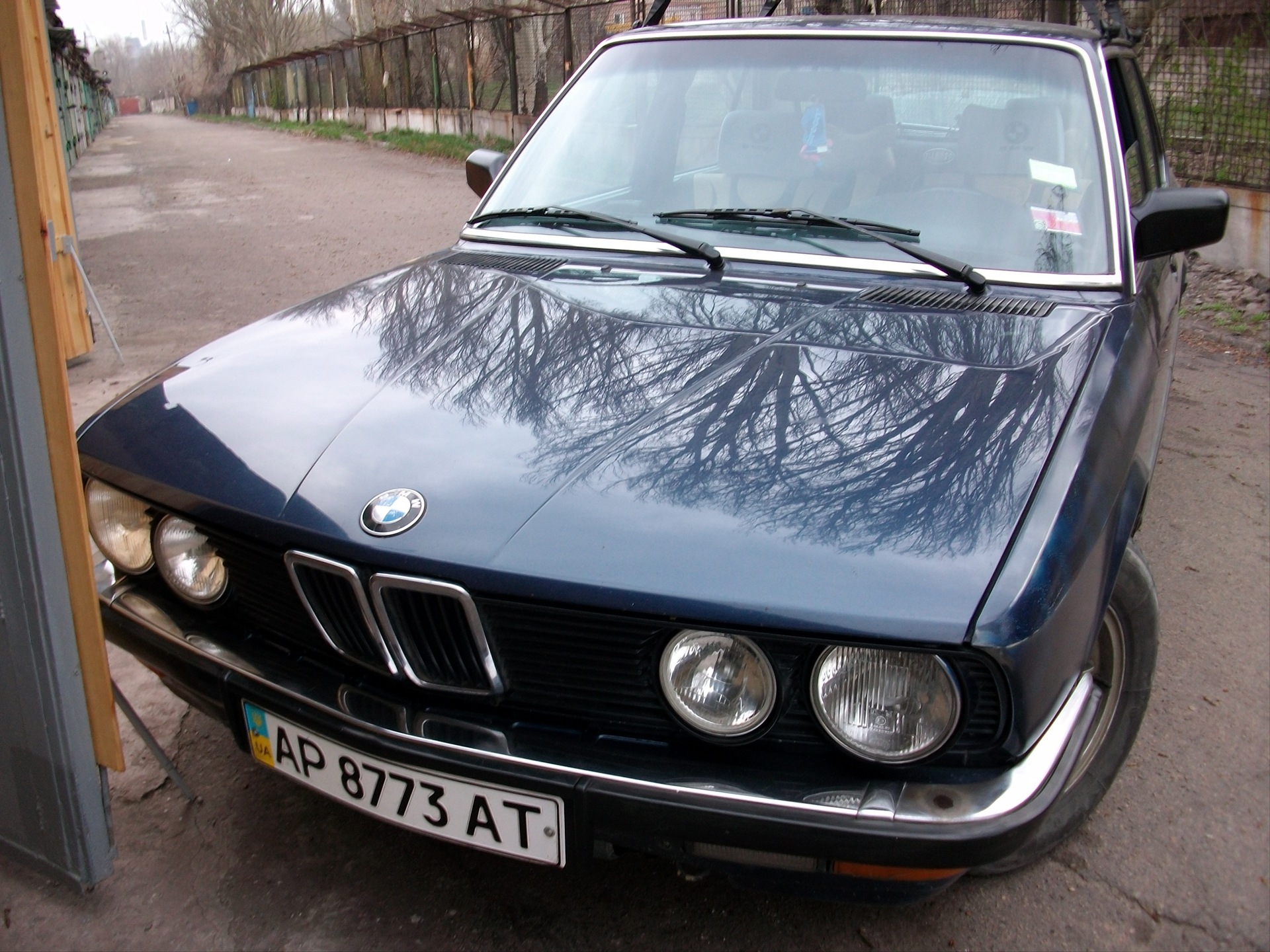 Бмв 1986. BMW 5 Series 1986. BMW 520 1986. BMW 1986 года. BMW 528 1986.