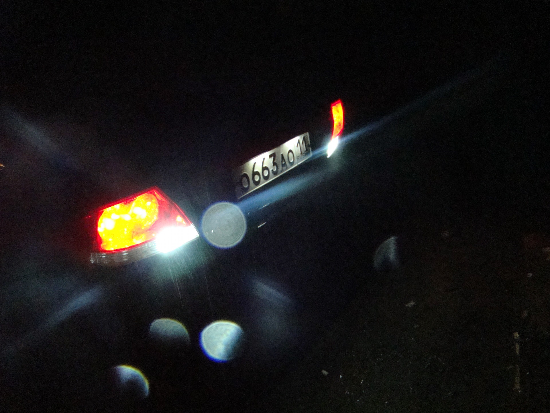 Лансер 10 хэтчбек птф задний. Задние противотуманные фонари. Задний ход митсубиси лансер. Mitsubishi lancer x задний ход. Mitsubishi lancer 2007 зад.