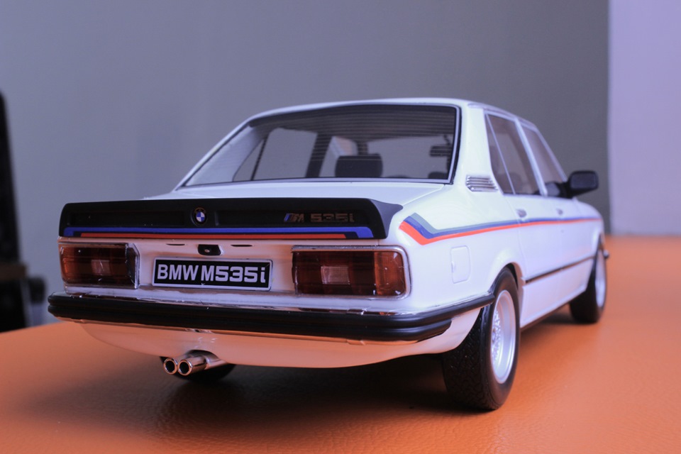 Фото в бортжурнале BMW 5 series (E12)