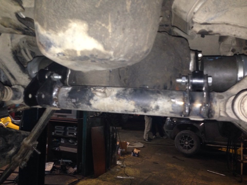 Замена внутренних гранат и отвязка переднего редуктора — Lada 2329, 1,7 ...