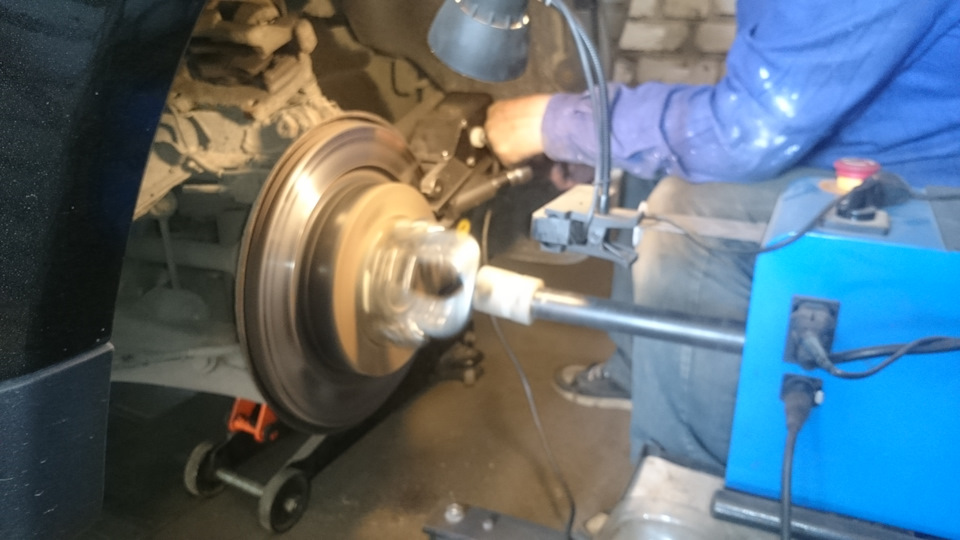 Биение тормозных дисков — Land Rover Range Rover Sport (1G), 3 л, 2013 ...