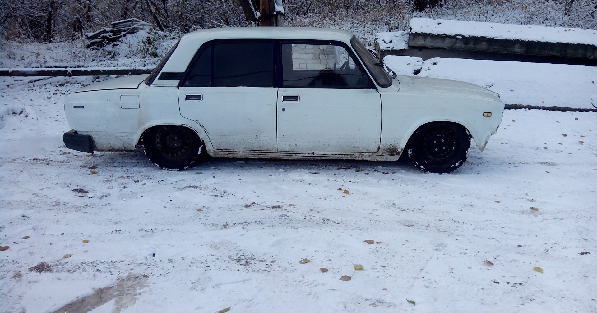 Жизнь слишком коротка, чтобы ездить на скучных автомобилях. — Lada 2107,  1,5 л, 1993 года | наблюдение | DRIVE2