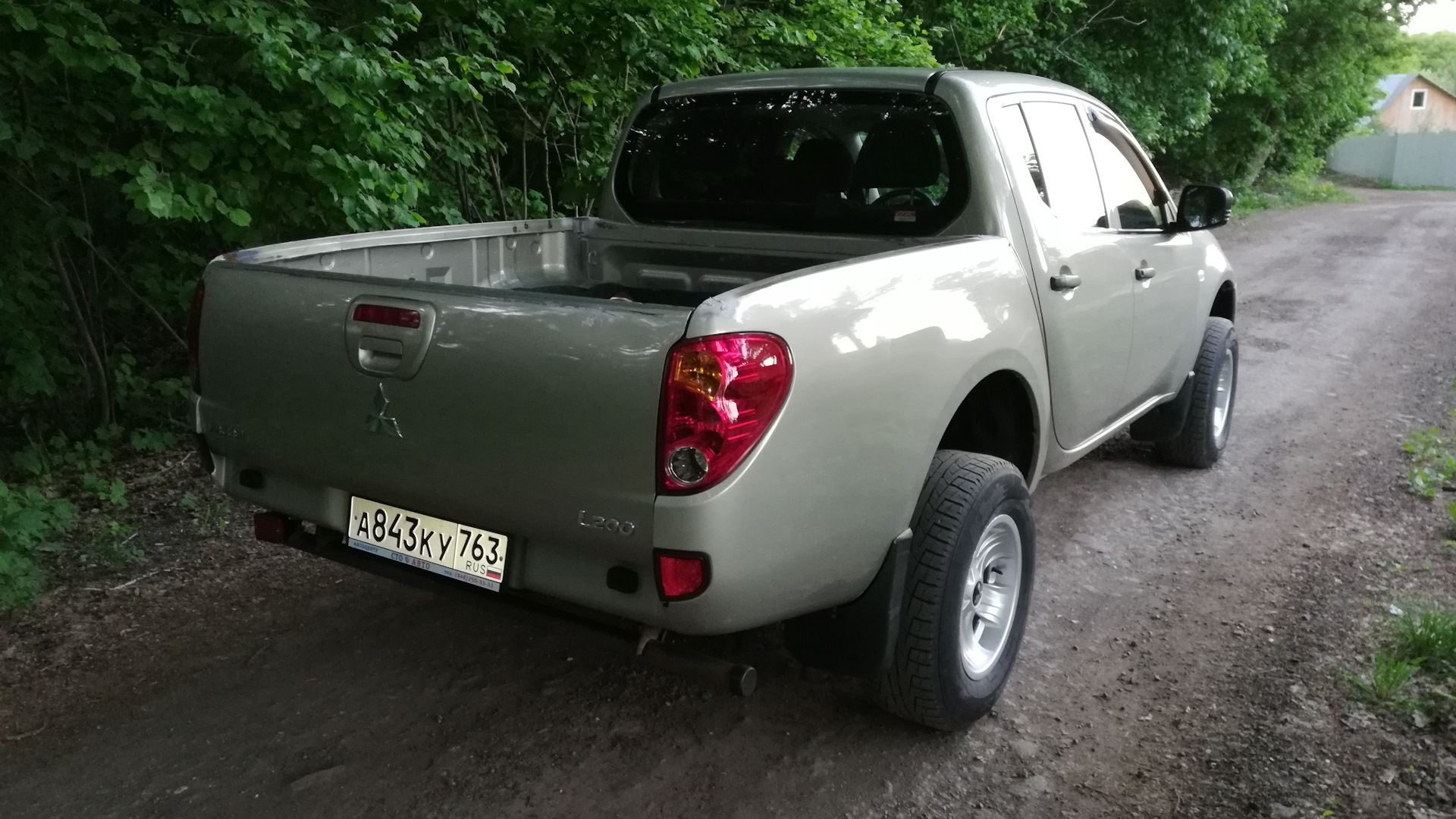 Mitsubishi L200 (4G) 2.5 дизельный 2010 | База+ на DRIVE2