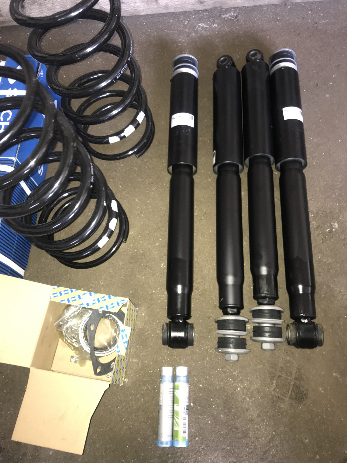 амортизаторы гелендваген w463. амортизаторы гелендваген w463. амортизатор усиленный для гелендваген. амортизатор усиленный для гелендваген. амортизаторы гелендваген.