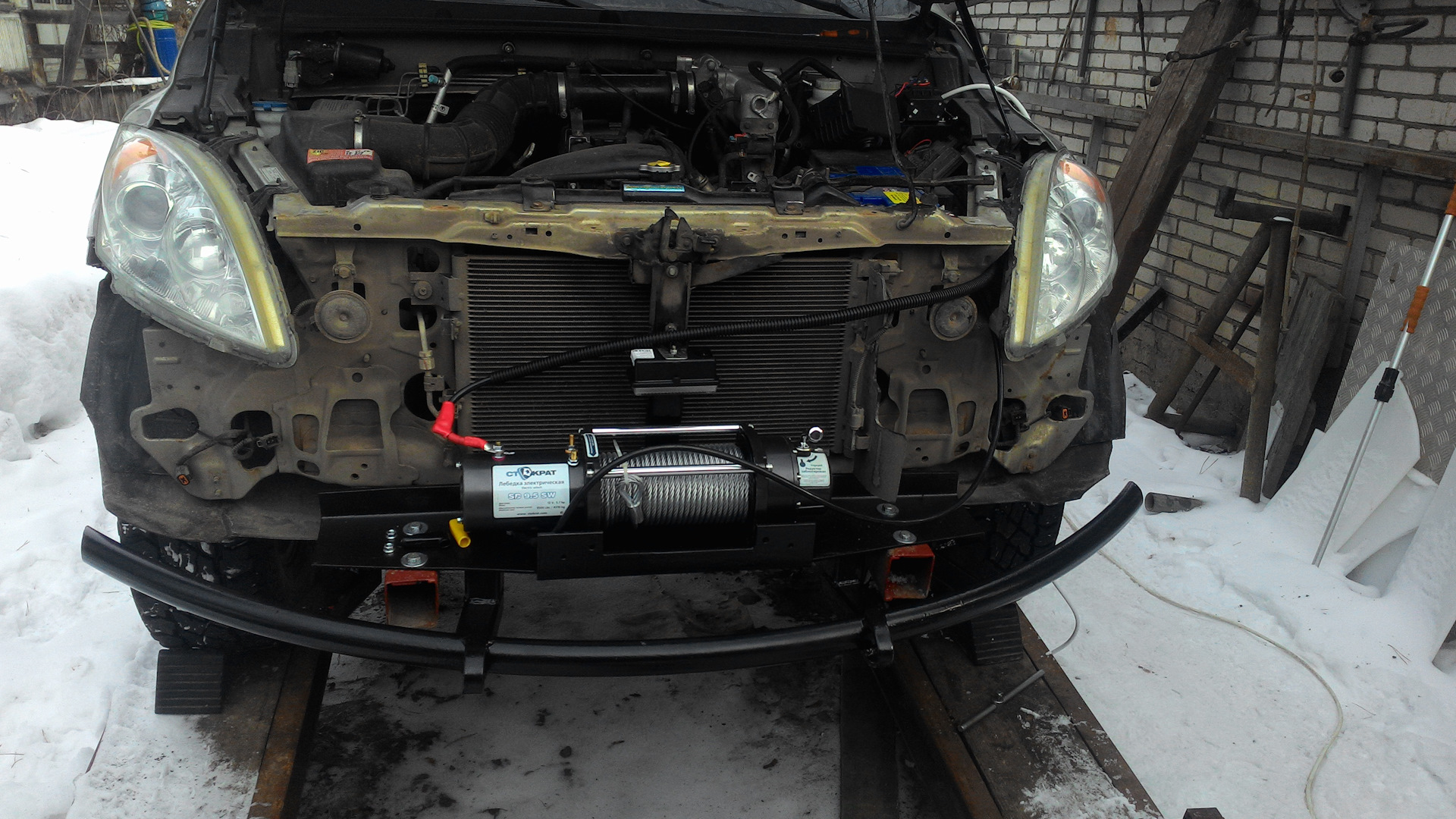 Ховер снять бампер. Hover h3 снятие бампера. Кронштейн крепления заднего бампера ховер н3 чертёж. Крепление переднего бампера ховер н5. Кронштейн крепления переднего бампера ховер н5.