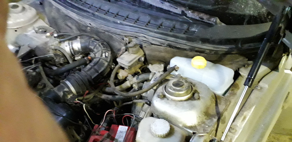 Замена расширительного бачка 2110 на бачок от приора — Lada 21102, 1,5 ...