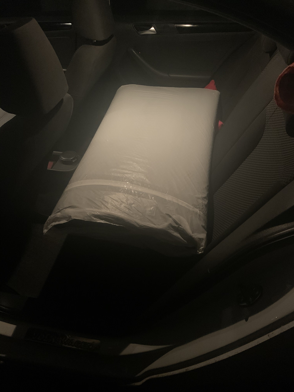 Ева коврики — Volkswagen Jetta VI, 1,6 л, 2012 года | аксессуары | DRIVE2