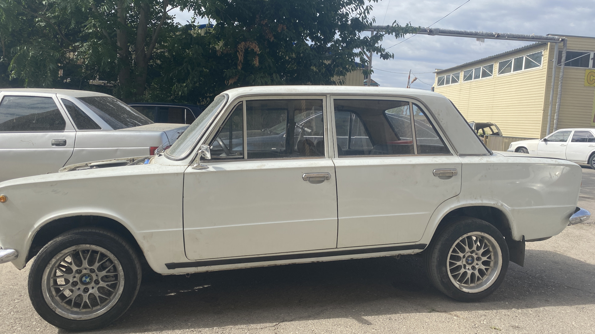 Lada 2101 2.0 бензиновый 1974 | Old school Жига Гамми на DRIVE2