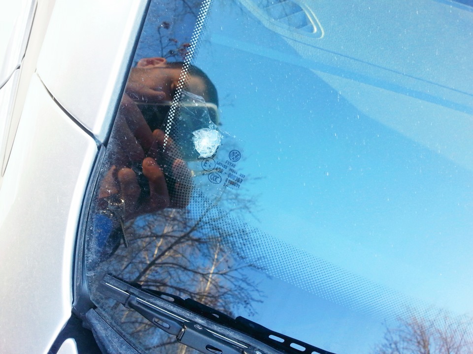 Ремонт стекла — Volkswagen Polo Sedan, 1,6 л, 2013 года | кузовной ...