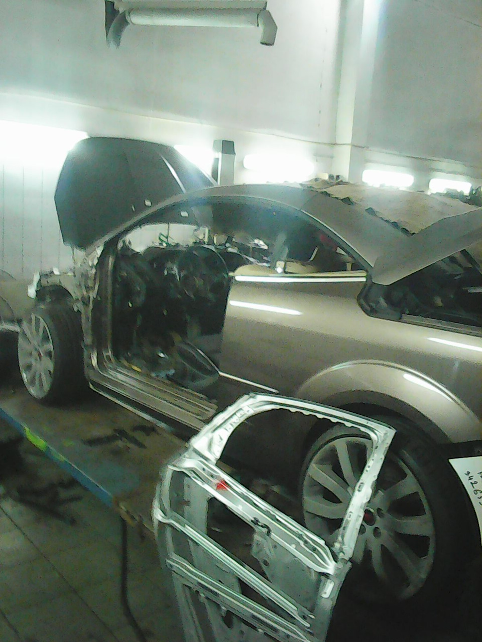 А я сяду в кабриолет и … — Ford Focus Hatchback III