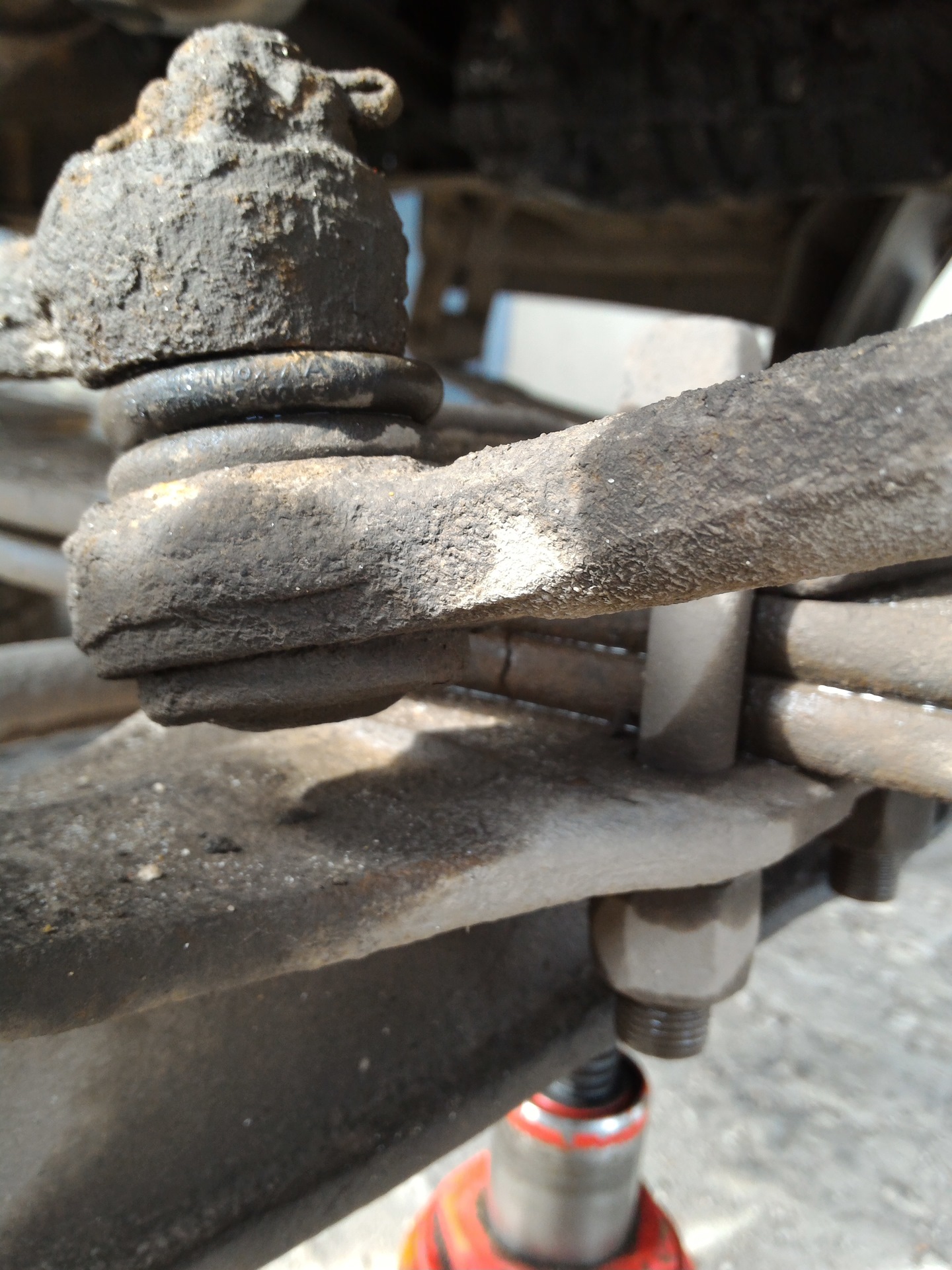 Задняя рессора газель бизнес. Рессора задняя газель 3302. Замена передних рессор газель. Рессора газ е3. Задние рессоры на газель 2705.