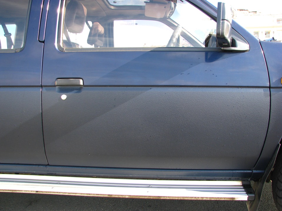 4. Покрытие Раптор — Nissan Terrano I, 3 л, 1991 года | кузовной ремонт ...