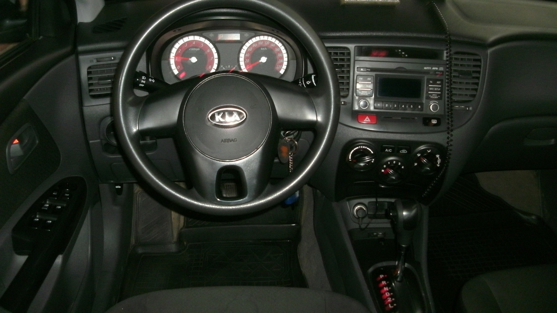 KIA Rio (2G) 1.4 бензиновый 2011 | JB 한국어 на DRIVE2