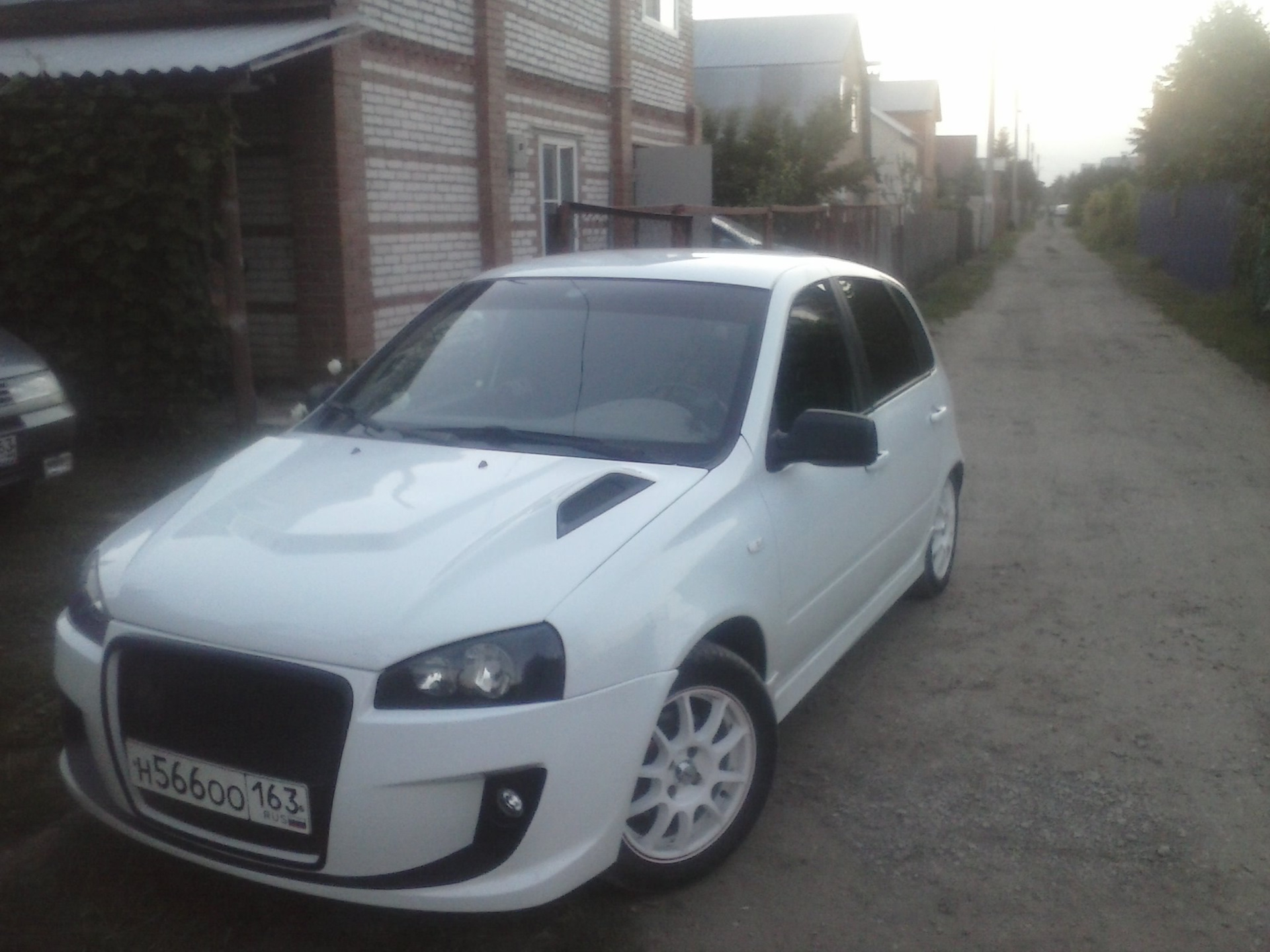 DTM-Tuning — Lada Калина хэтчбек, 1,6 л, 2009 года | тюнинг | DRIVE2