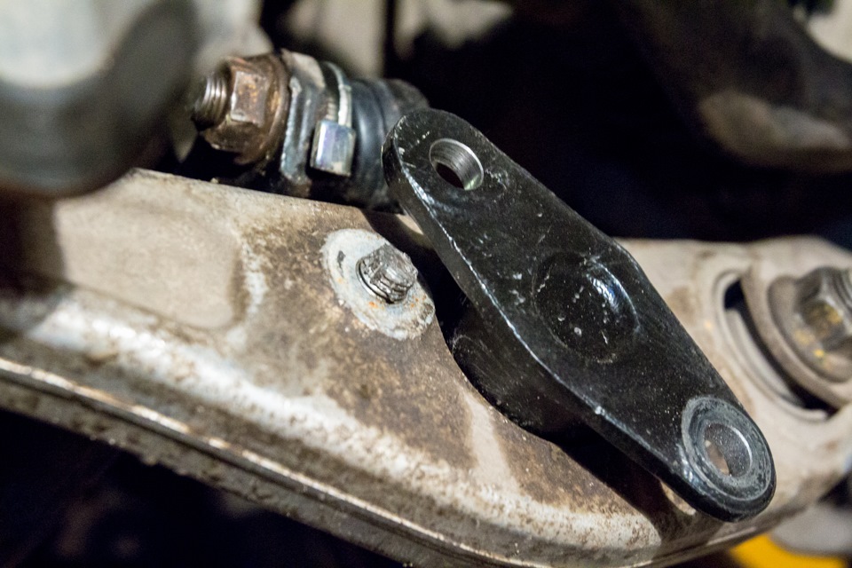 Легко-ли заменить стойки стабилизатора. — Nissan Stagea (M35), 2,5 л ...