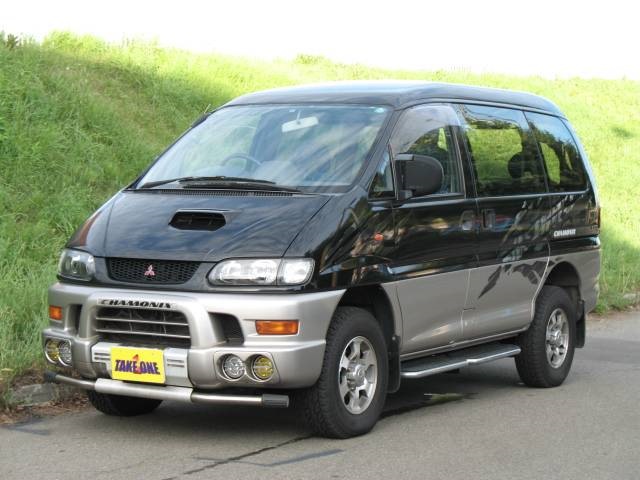 Delica d3. Митсубиси Делика 1998. Мицубиси Делика 1998. Mitsubishi Delica d4. Митсубиси Делика 2007.