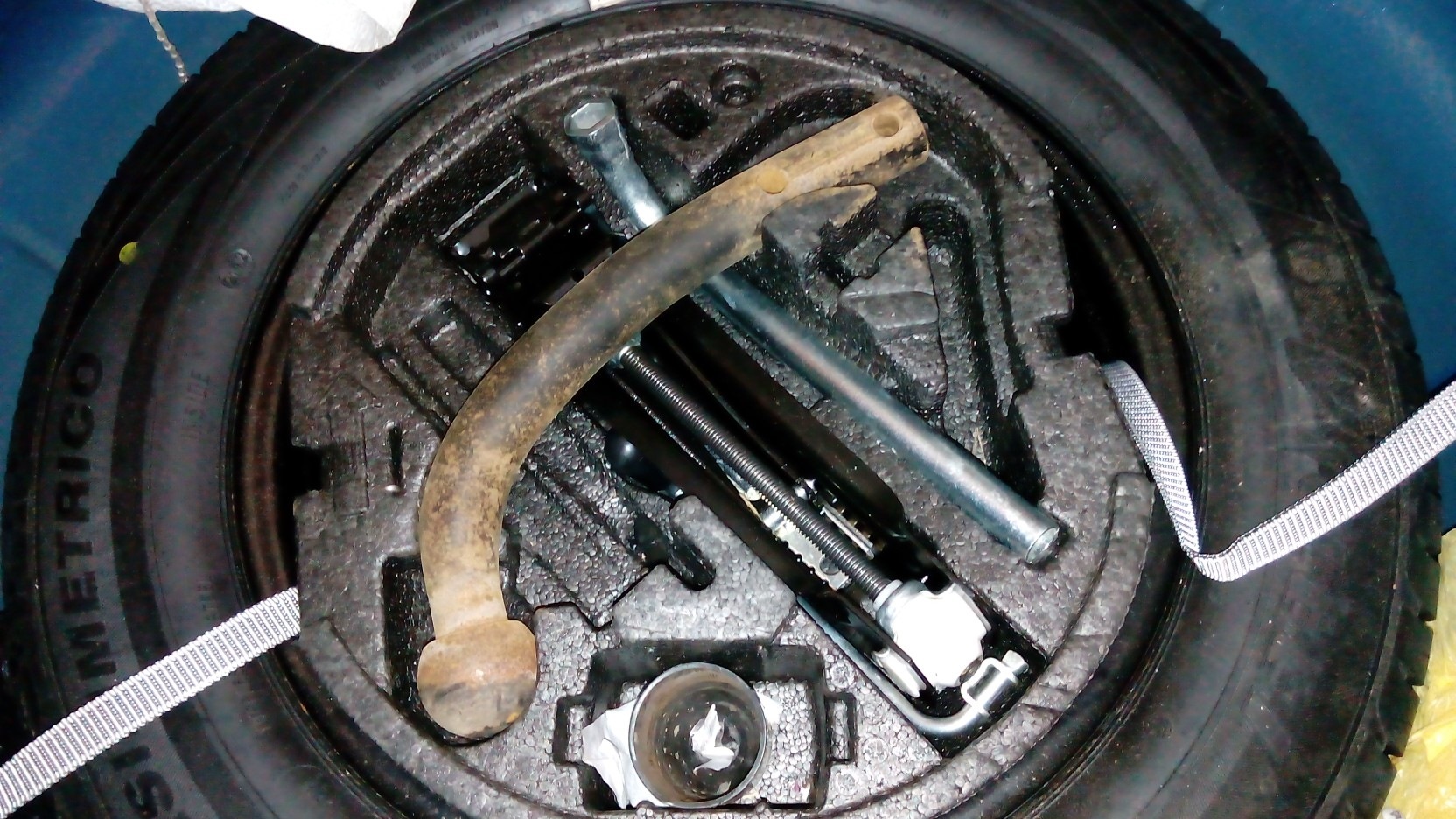 Крюк форкопа наместе Bosal — Skoda Octavia A5 Mk2, 1,4 л, 2012 года ...