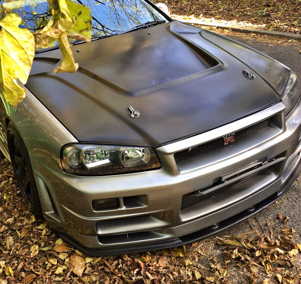 Обновлённый карбоновый капот💪😎 — Nissan Skyline (R34), 2,5 л, 2000 года |  тюнинг | DRIVE2