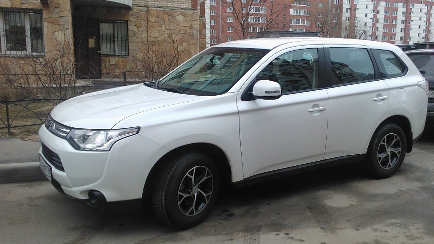 первое бесплатное ТО в Рольф-Восток — Mitsubishi Outlander (3G), 2013 ...