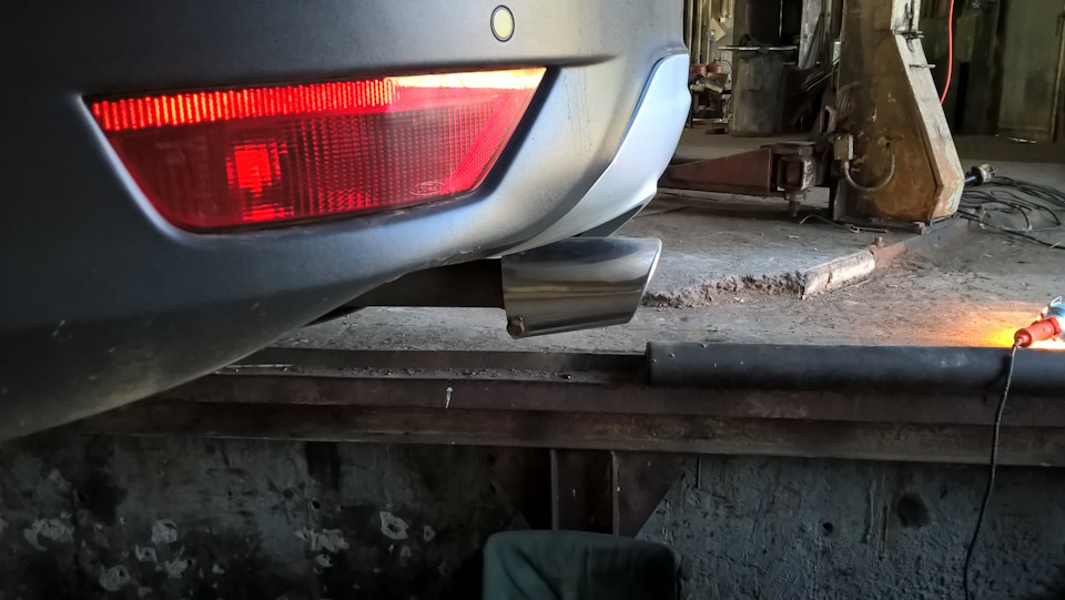 Вот так они выглядели с боку — Ford Kuga (2G)