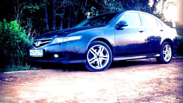 Honda Accord (7G) 2.0 бензиновый 2008 | Черная Кокарда на DRIVE2