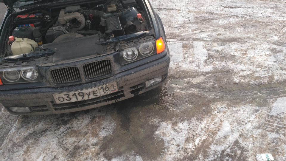 Лопнул расширительный бачок — BMW 3 series (E36), 2 л, 1992 года ...