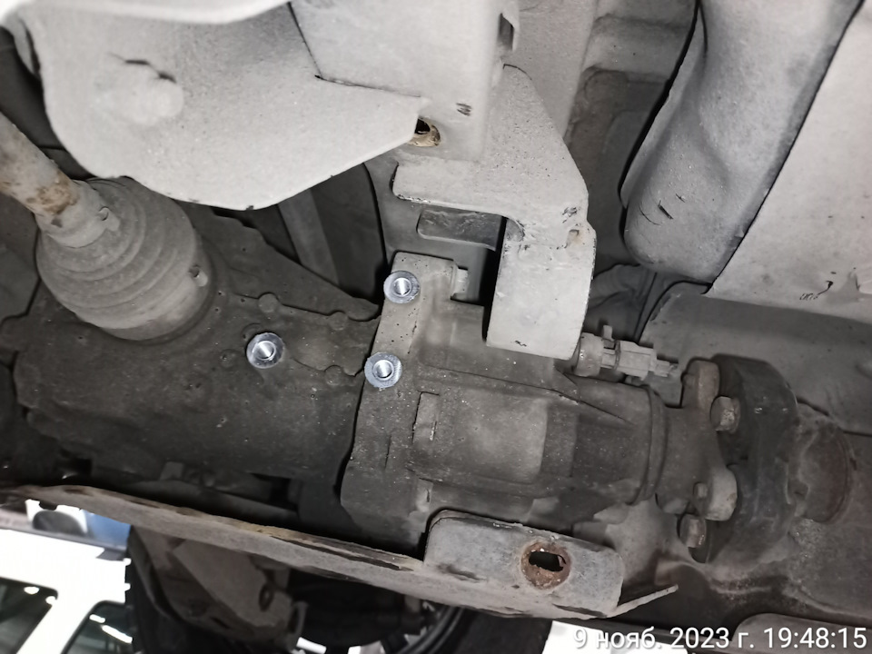 Сайлентблок заднего редуктора — KIA Sorento (3G), 2,4 л, 2019 года ...