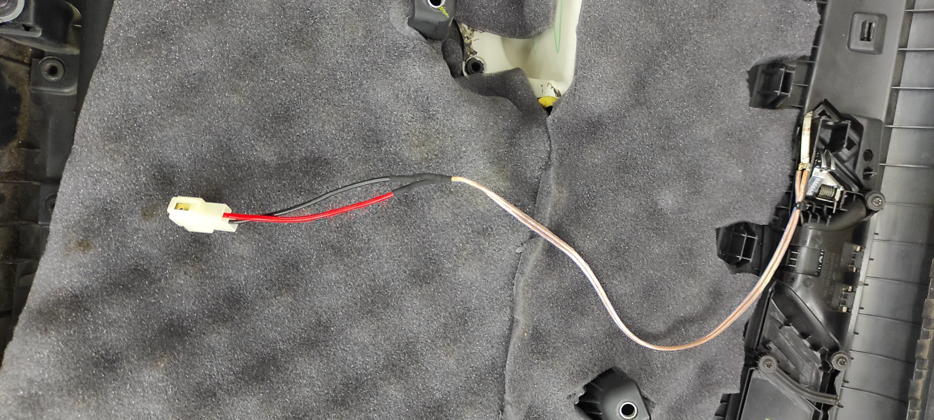 Ambient Lightning Jetta 6 Бюджетно — Volkswagen Jetta VI, 1,6 л, 2014