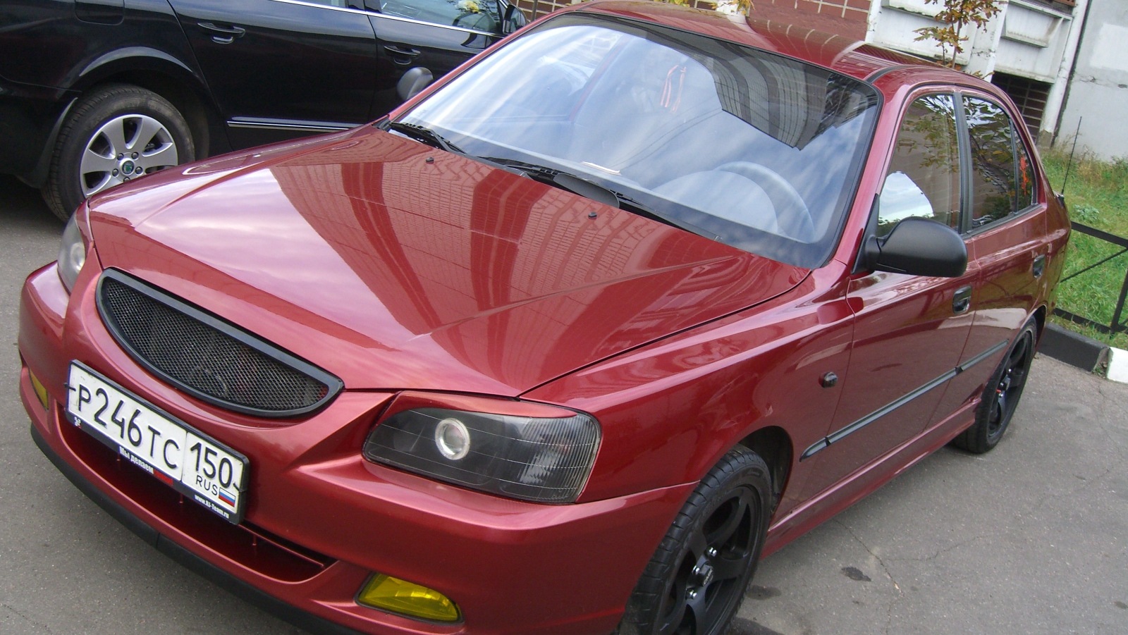 Hyundai Accent (2G) 1.5 бензиновый 2004 | Red&Black Style ✌ на DRIVE2