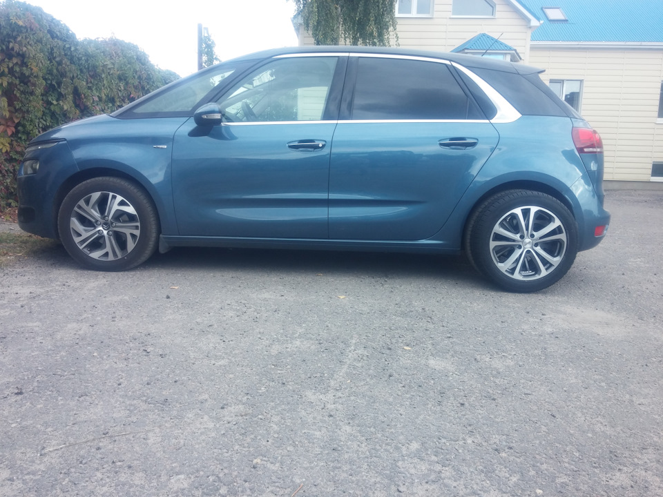 Фото в бортжурнале Citroen C4 Picasso (2G)