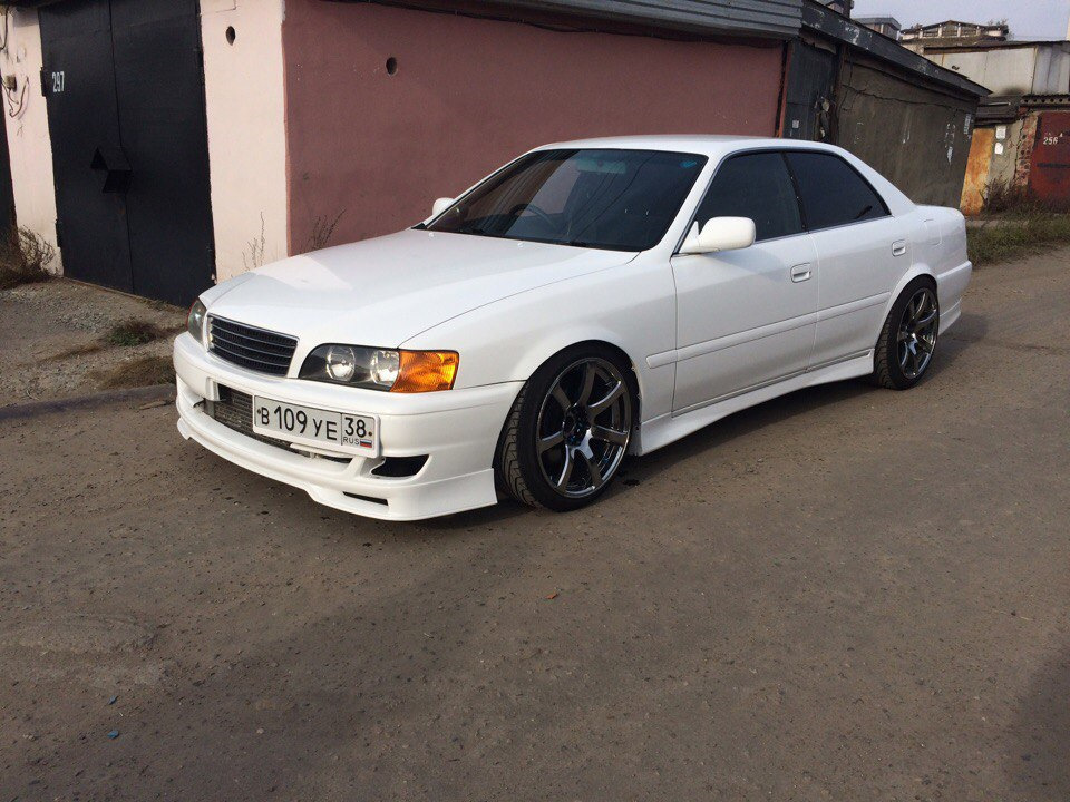 Toyota chaser центральное отверстие