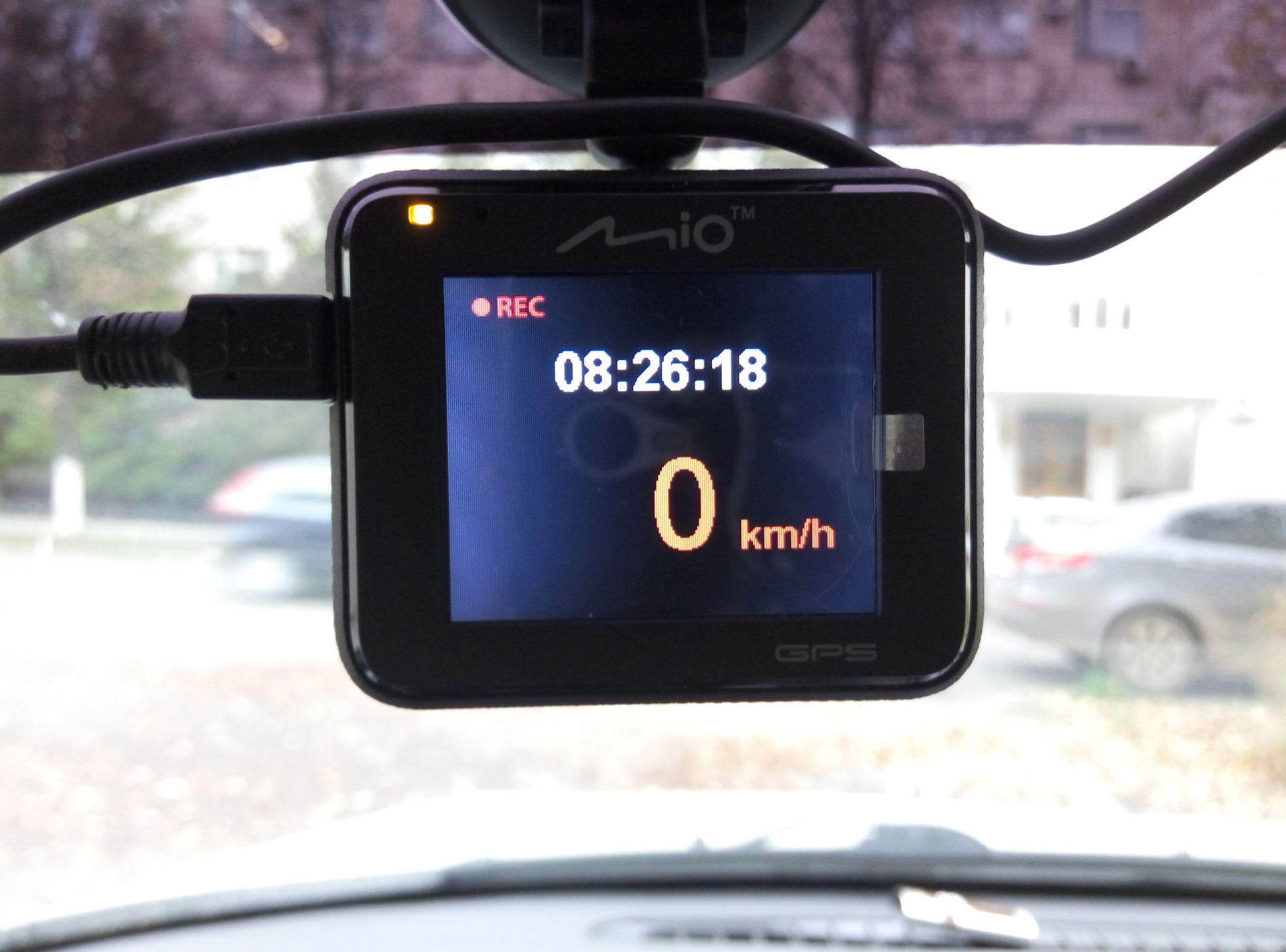 Видеорегистратор mio mivue gps