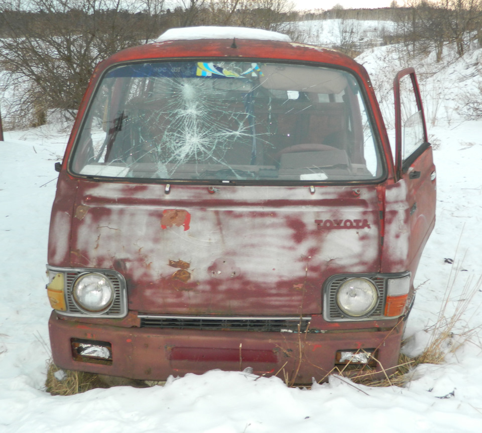 Toyota HiAce — редкая птица в наших краях — Сообщество «Брошенные Машины»  на DRIVE2