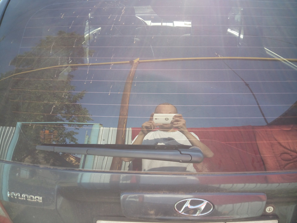 Установка заднего дворника от KIA Picanto — Hyundai Getz, 1,4 л, 2008 ...