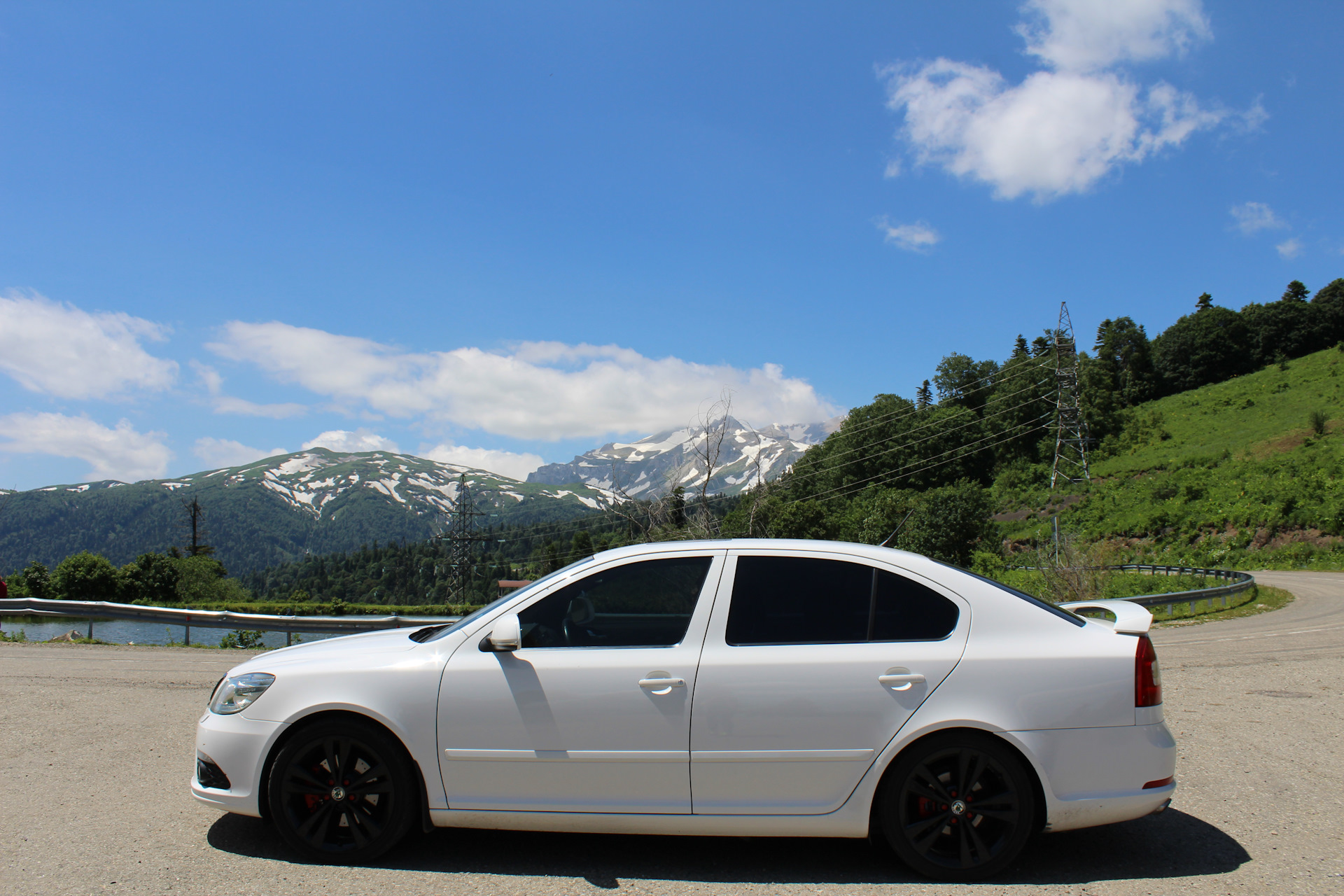 Шкода в крыму. Skoda Octavia RS 2012. Skoda Octavia Крым.