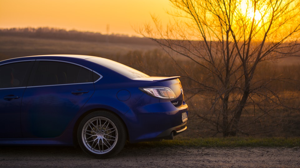 Mazda 6 спорт Aurora Blue