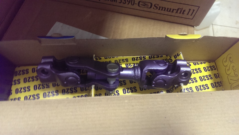 Замена прмежуточного вала рулевой колонки — Lada Калина 2 хэтчбек, 1,6 ...