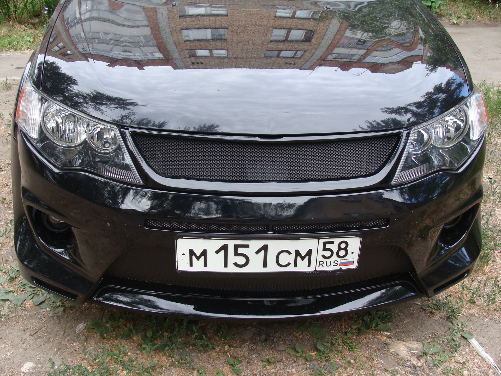 Решетка радиатора — Mitsubishi Outlander XL, 2,4 л, 2008 года | тюнинг |  DRIVE2