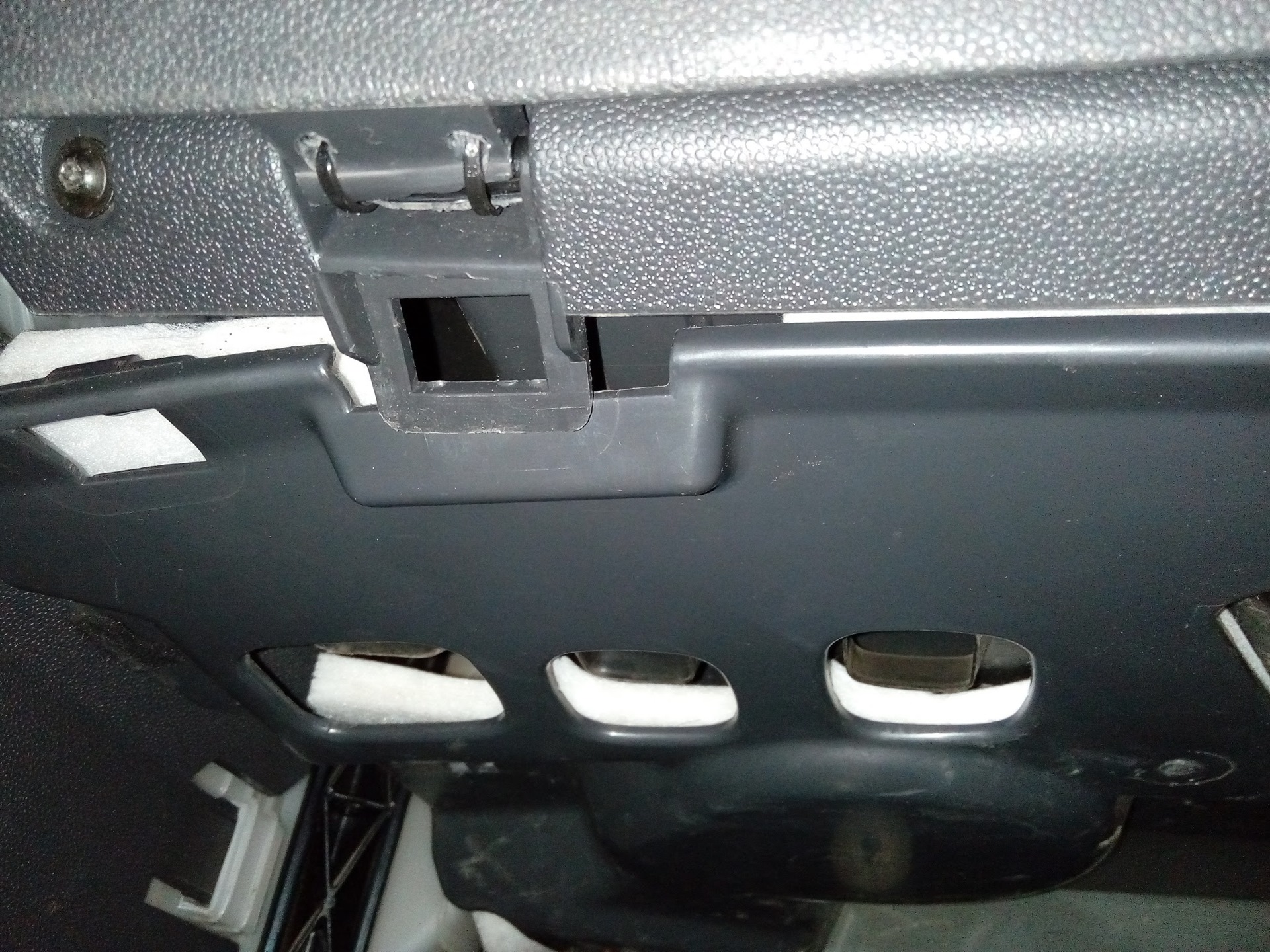 Бардачок (замок бардачка) бу Опель Корса Д 06-15 г - Авторазборка Белгород "Авто