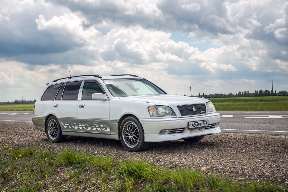 Toyota Crown Estate s170