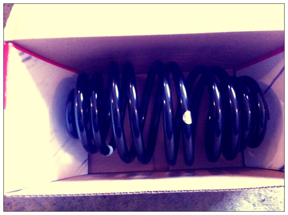 Задние пружины мать их… — Daewoo Nexia, 1,6 л., 2006 года | визит на ...